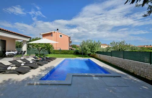 House Vedran 1125