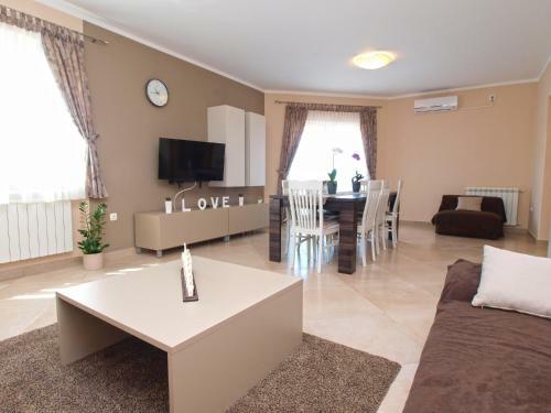 Apartment Roberto 1386