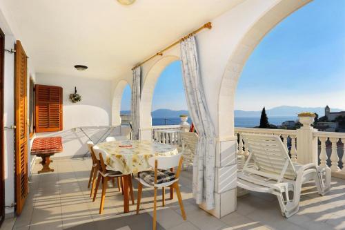Apartments With A Parking Space Gradac (makarska) - 6825