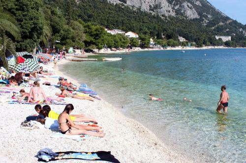Apartment Gradac 13681c