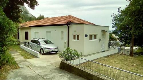 Apartments With A Parking Space Gradac (makarska) - 16263