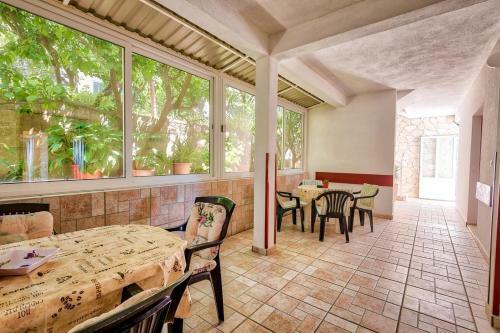 Apartment Gradac 15750d