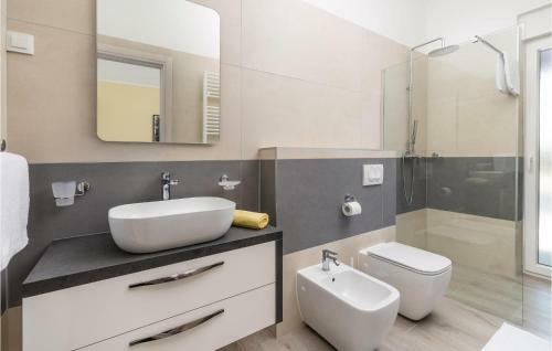 Five-bedroom Holiday Home In Kujici