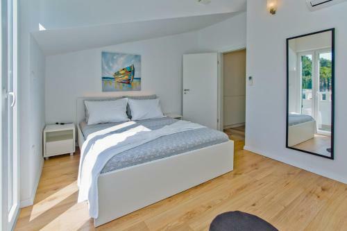 Apartment Hvar 5706c