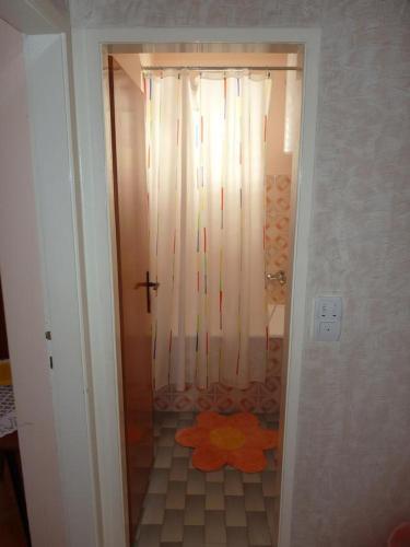 Apartments And Rooms With Parking Space Hvar - 15378