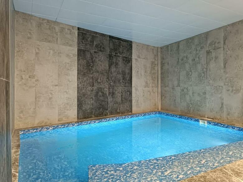 Lara World Hotel