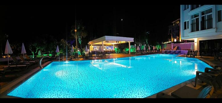 Lara World Hotel