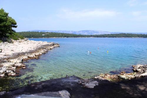 Apartments By The Sea Jelsa (hvar) - 4017