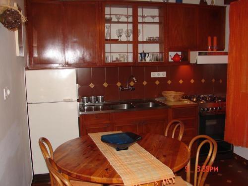 Apartments By The Sea Jelsa (hvar) - 15073