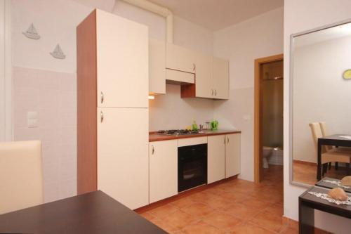 Apartment Zavala 8637b