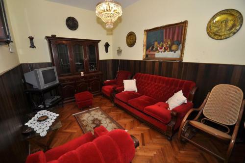 Seaside Holiday House Sumpetar (omis) - 14456