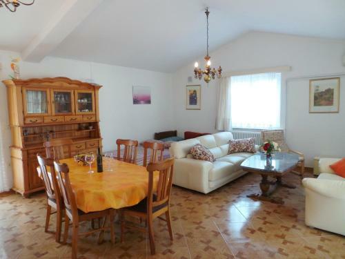 Apartments In Karigador/istrien 35277