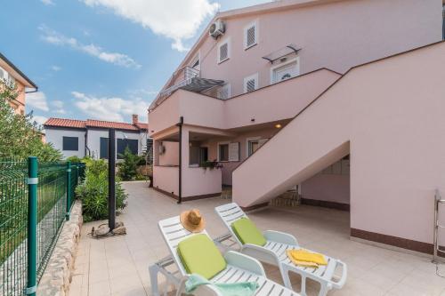 Apartments In Klimno/insel Krk 13574