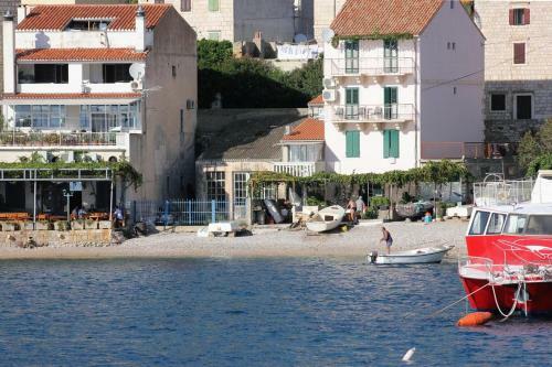Apartments By The Sea Komiza (vis) - 2429
