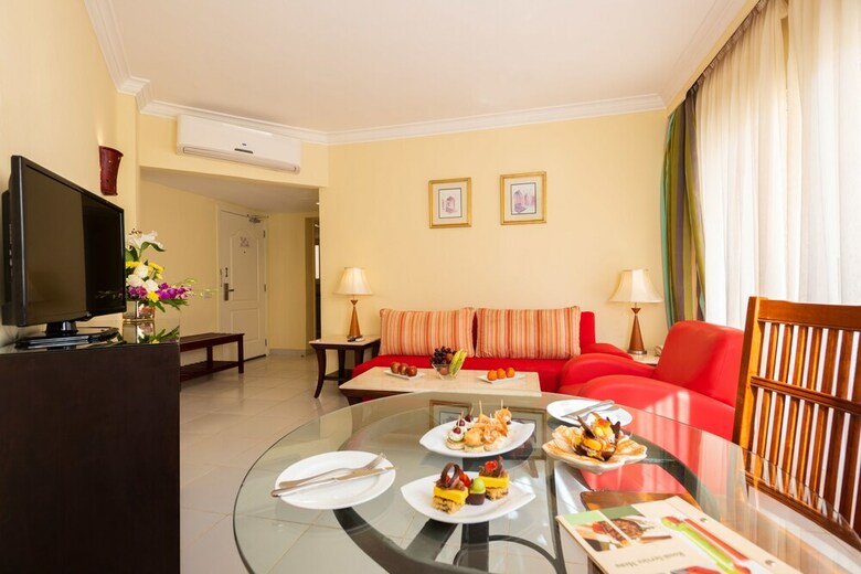Hotel Xperience Kiroseiz Parkland