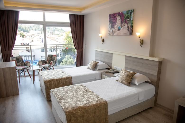 Hotel Seren Sari