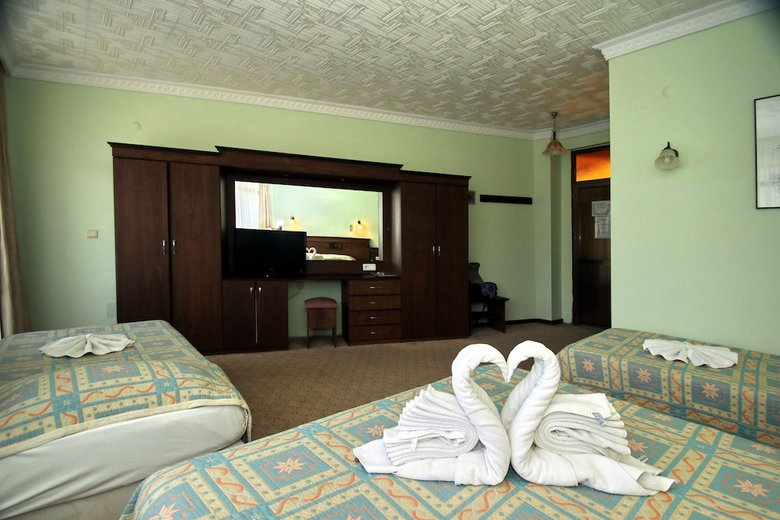 Hotel Golmar Beach