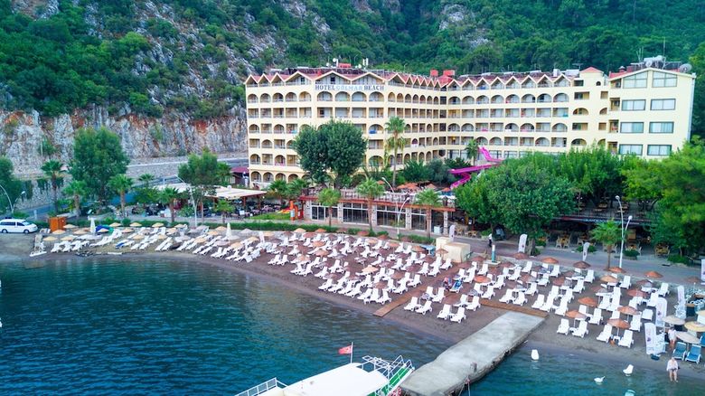 Hotel Golmar Beach