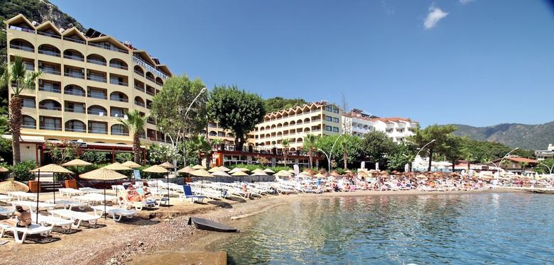 Hotel Golmar Beach