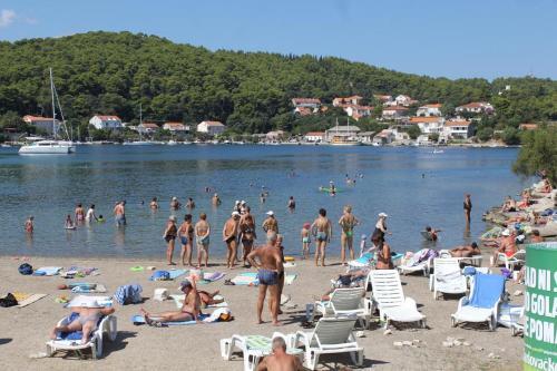Apartments By The Sea Korcula - 572