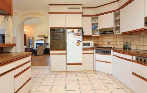 Apartment Zrnovska Banja 13636a