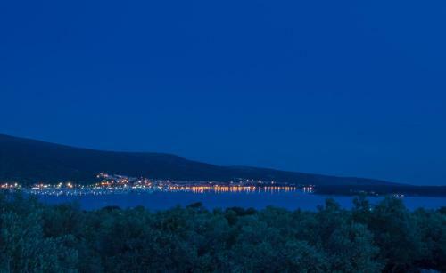 Holiday House Ledine -korni?, Krk