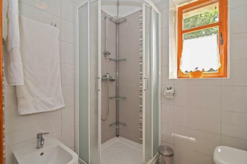 Jakov In ?upani?i (haus F�r 2-4 Personen)