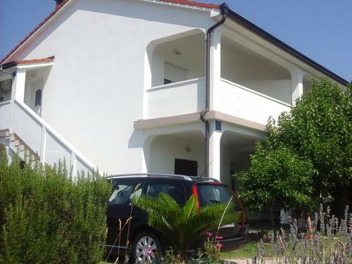 Apartments Ivan