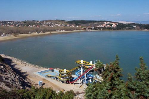 Apartment Lopar 14070b