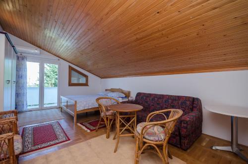 Apartment Ladislav