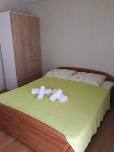 Apartments Sindi
