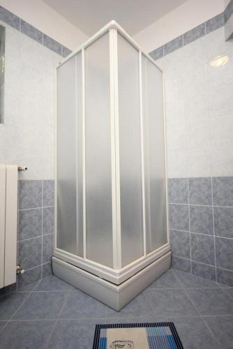 Apartments With A Parking Space Lovran (opatija) - 7743