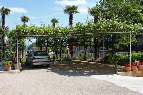 Hostal Rooms With A Parking Space Lovran (opatija) - 2302