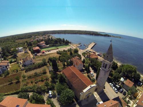 Apartamento Guesthouse Lovrecica (4245)