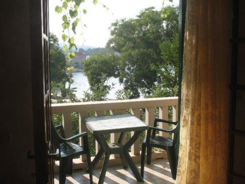 Apartment Lumbarda 11275b