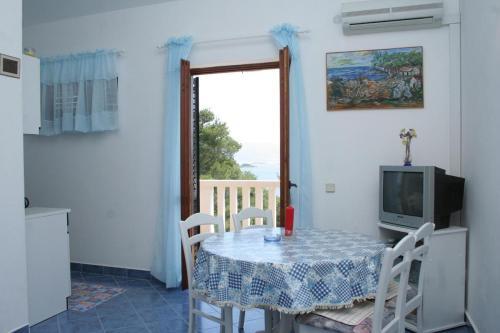 Apartment Lumbarda 177b
