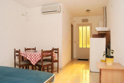 Apartment Lumbarda 4392b