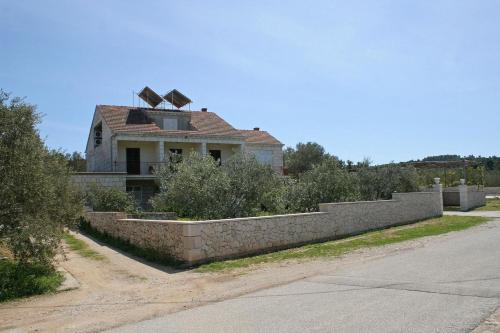 Apartment Lumbarda 4392b