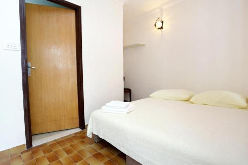 Apartments With A Parking Space Lumbarda (korcula) - 156