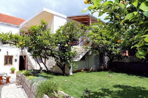 Apartments With A Parking Space Lumbarda (korcula) - 156