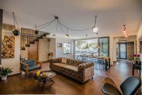Ctma236/ Modern Decorated Villa With Private Pool