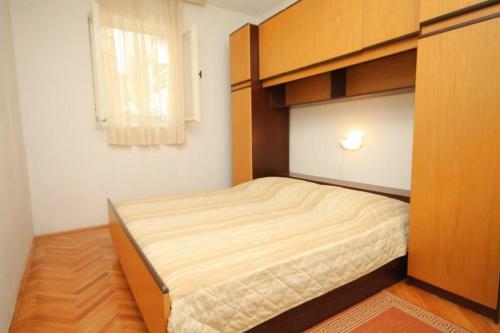 Apartment Makarska 6765a