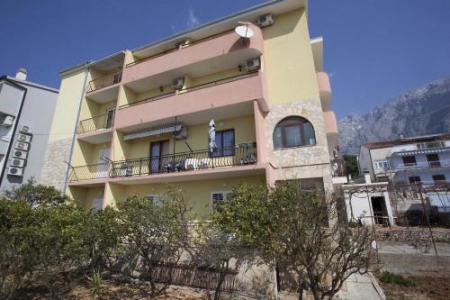Apartment Makarska 16161b