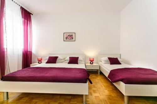 Apartments In Malinska/insel Krk 26685