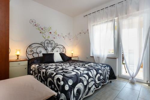 Apartments In Malinska/insel Krk 13213