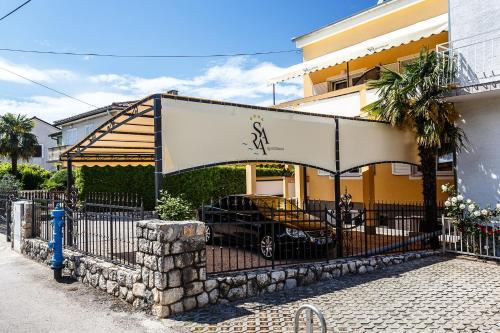 Apartments In Malinska/insel Krk 13213