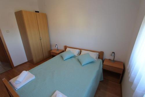 Apartment In Malinska/insel Krk 35483