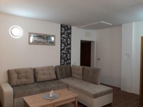 Apartment M&m Malinska