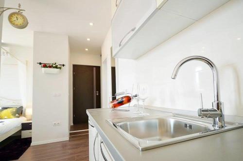 Apartments By The Sea Zadar - 15534