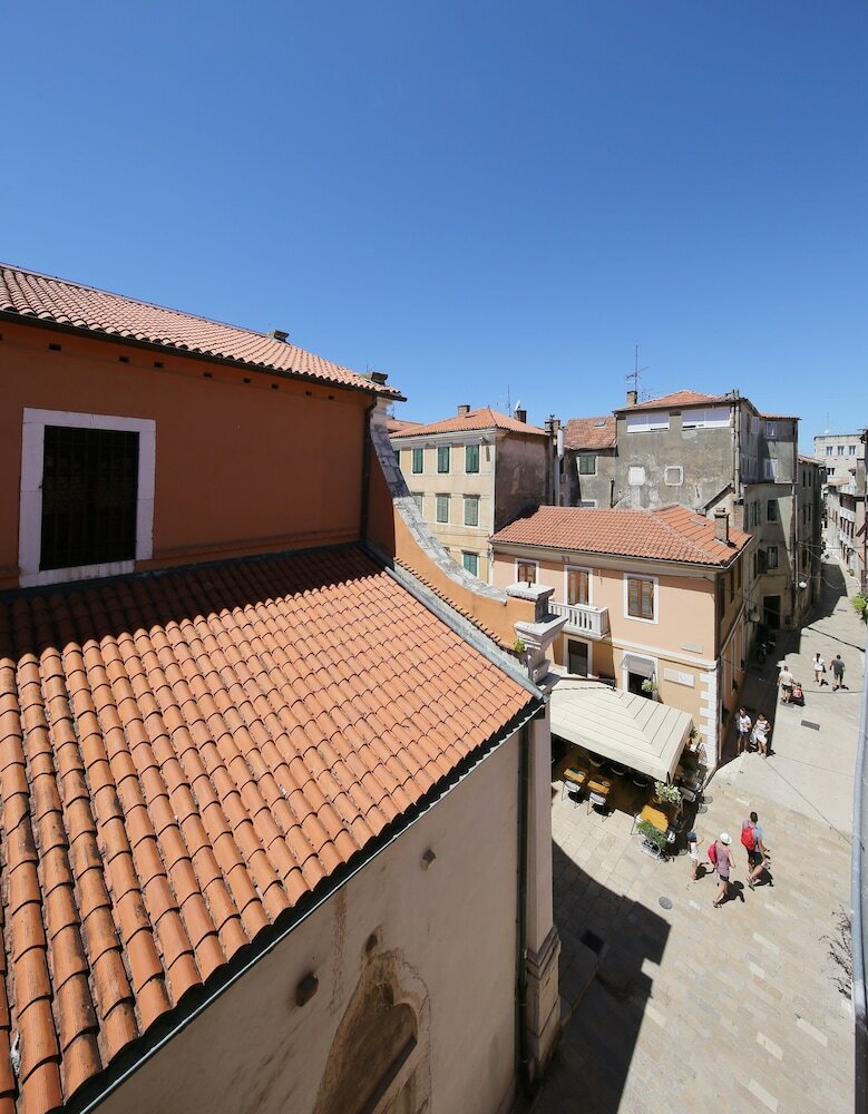 Hostal Idassa Atrium